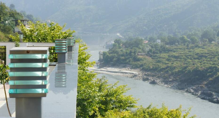 Hotel Riveside Resort, Tehri 3